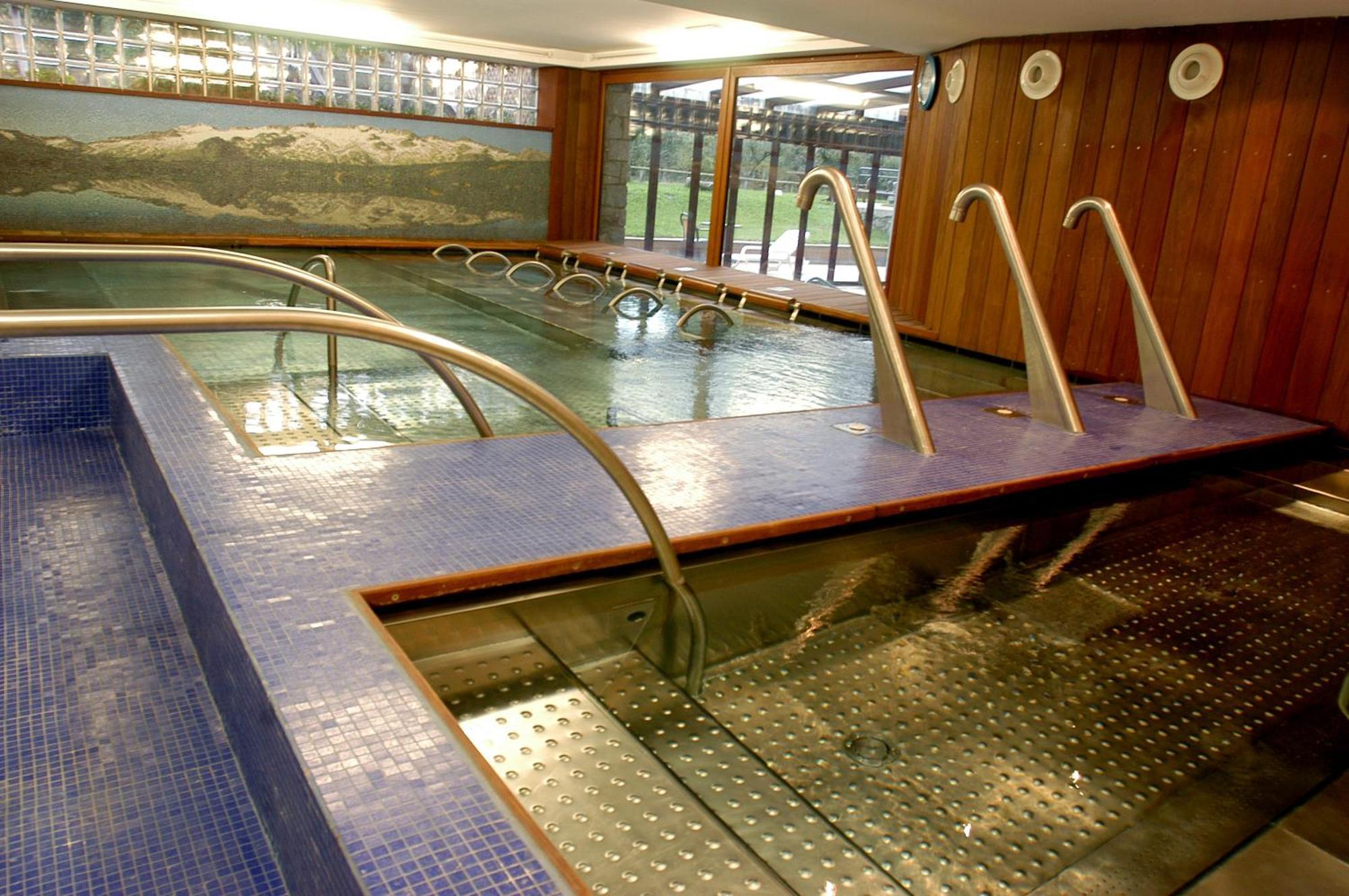 Sommos Hotel Benasque Spa Exterior photo